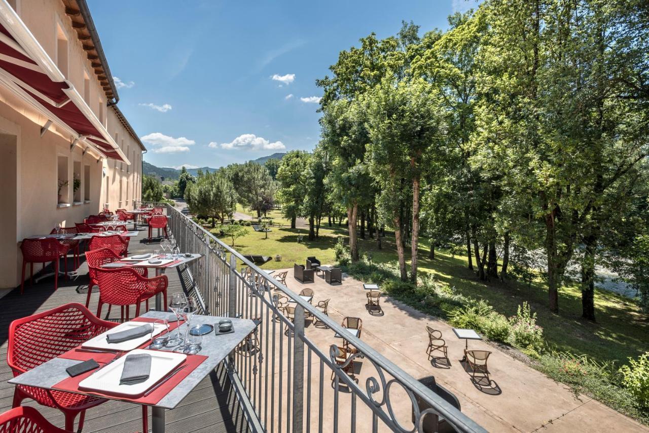 Logis Hotel Restaurant Les 2 Rives - A75, En Bordure De Riviere Banassac Exterior photo